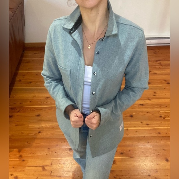 Anian Shacket - Picture 5 of 17